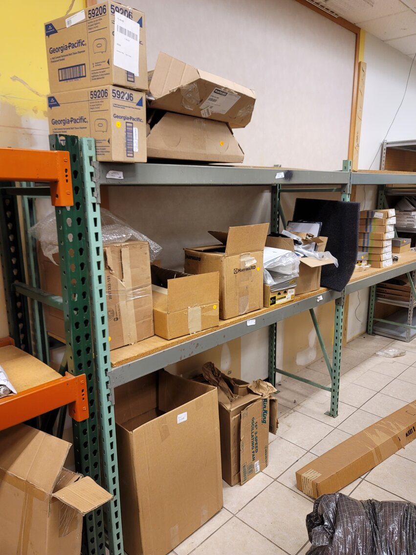 8/1/2022 Grainger Hardware Store OpenBox, Returns & Unclaimed Freight