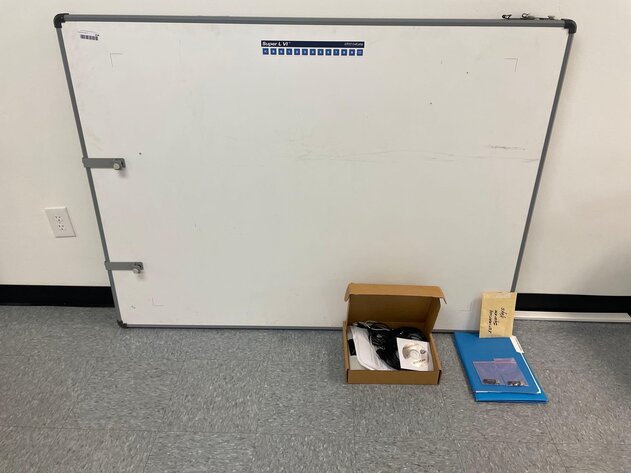 Image for 2006 Jeep Commander, Office / School Equipment and Furniture, Electronics, and Home Decor (Secor)