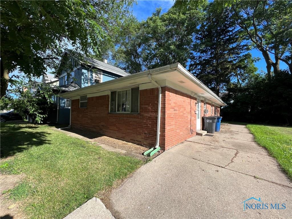 Image for MINIMUM BID AUCTION $35,000! 1330 Palmetto Ave