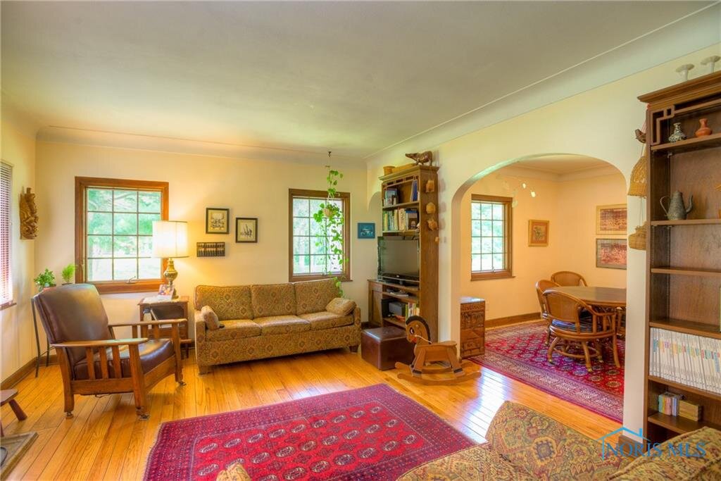 Image for MINIMUM BID AUCTION $279,000! 2053 Holloway Rd