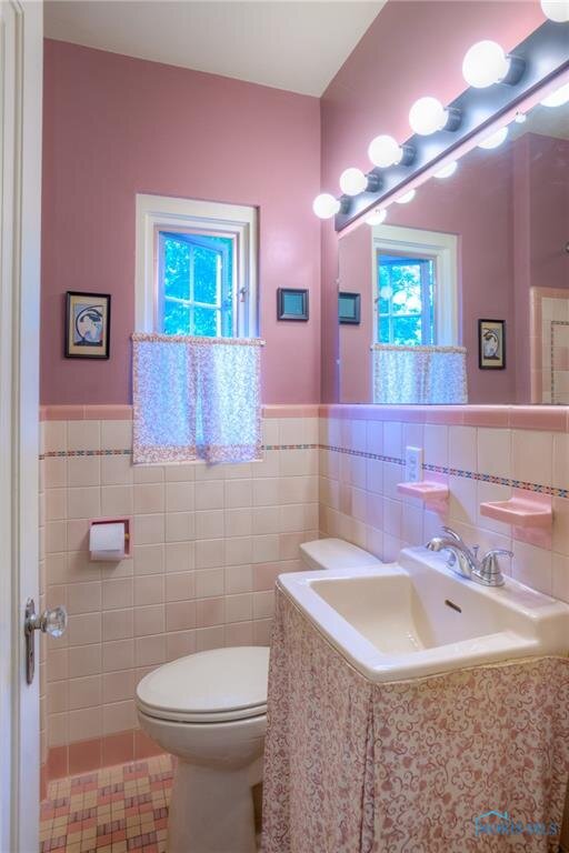 Image for MINIMUM BID AUCTION $279,000! 2053 Holloway Rd