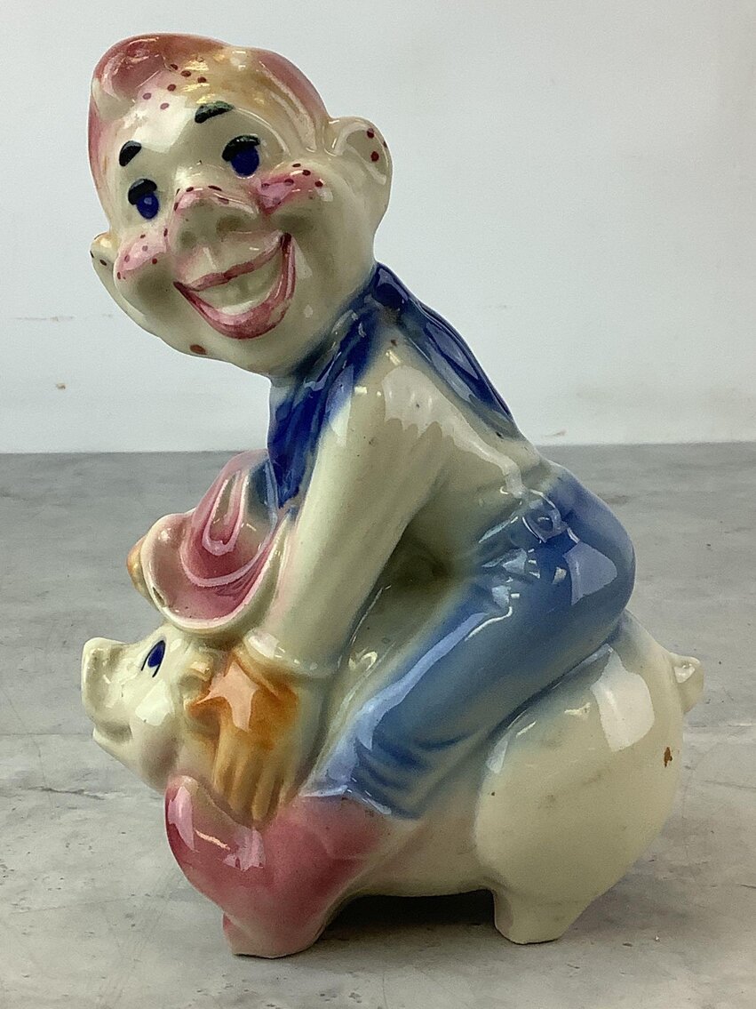 Image for Home and Décor | August 11, 2022 at 8:00 PM