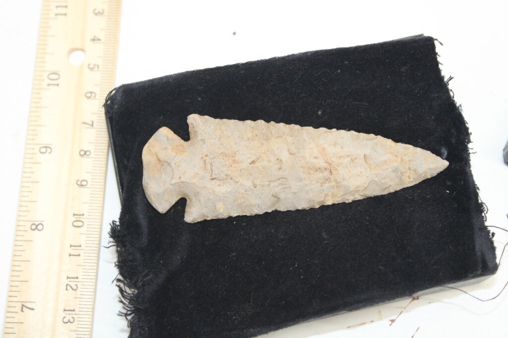 Image for Knives, Indian Artifacts, & Firearms