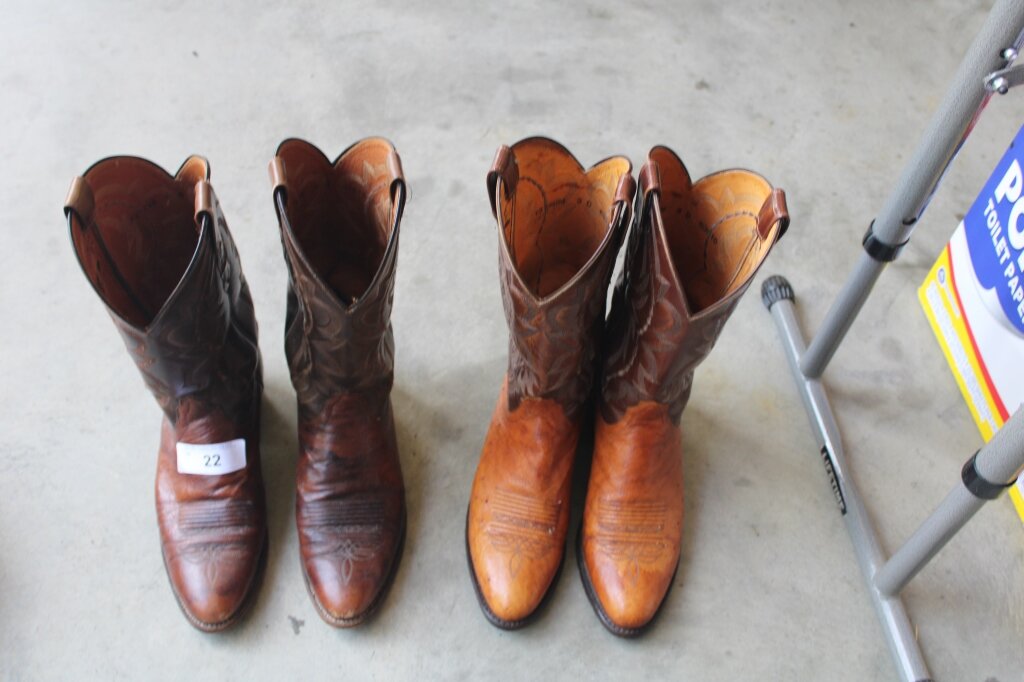 Image for 2013 Ford Edge, Furniture, Collectibles & More