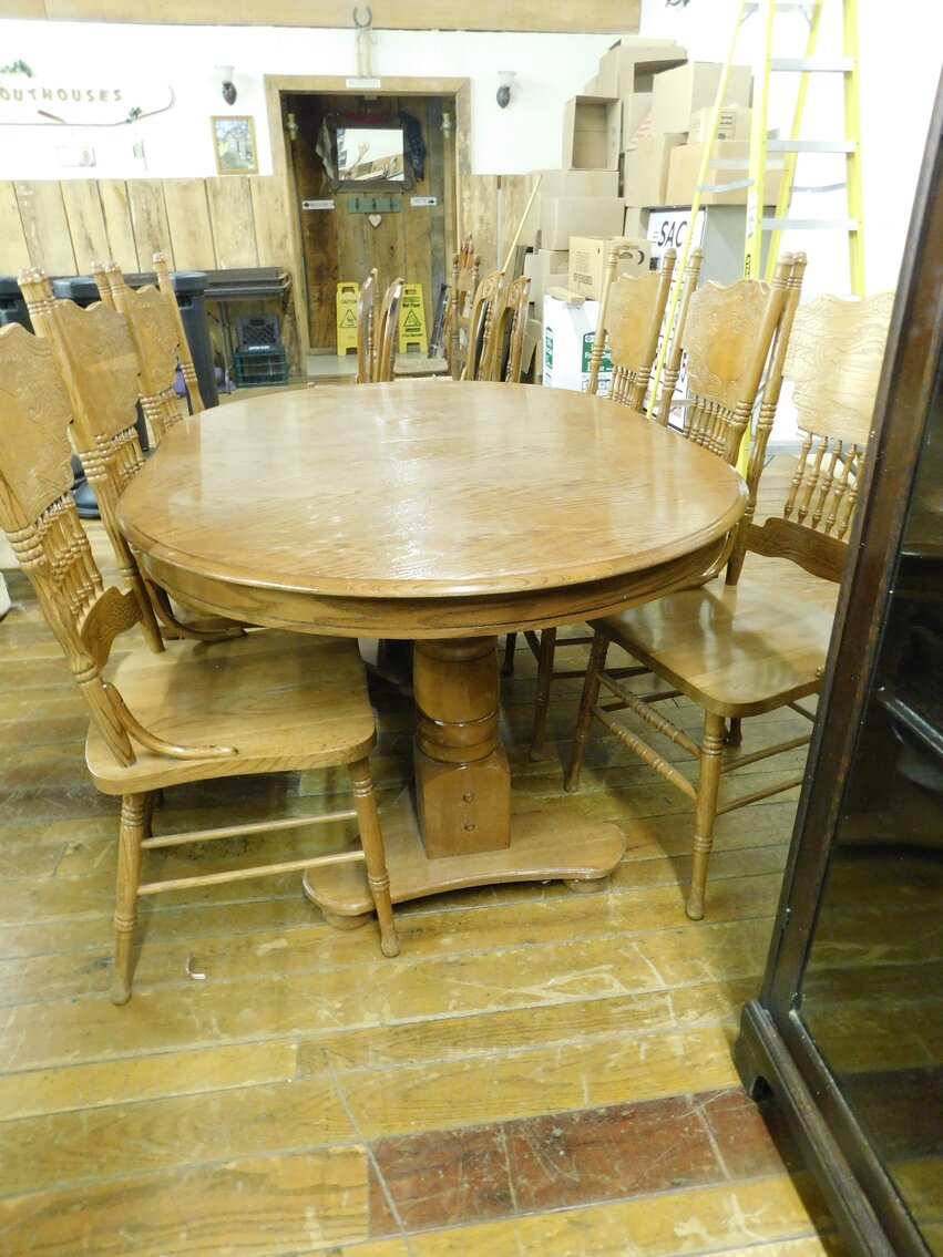 Image for Jane Lew, WV – HUGE 500 Lot Auction! Beer Mirrors & Signs, NASCAR Items, Black Americana, and more!