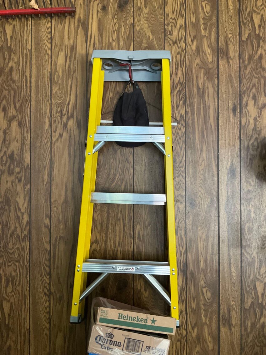 Image for Furniture, collectibles, household-Polaris Ct