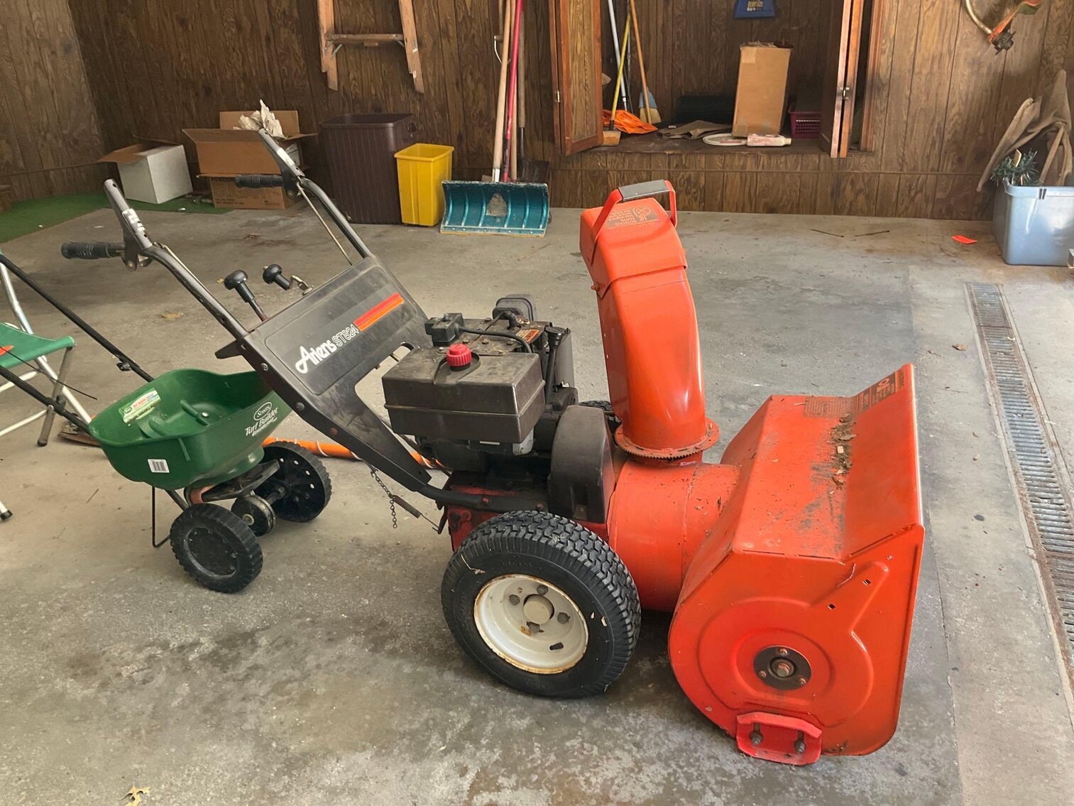 Image for Furniture, collectibles, household-Polaris Ct