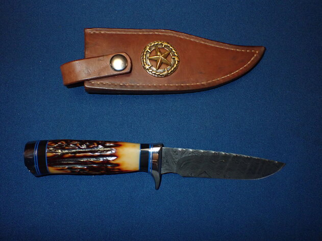 Image for Collector Knife Auction