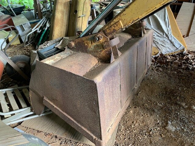 Image for Wades Branch Farm Auction - PERSONAL PROPERTY - Estate Auction LIVE 8/27 @10am