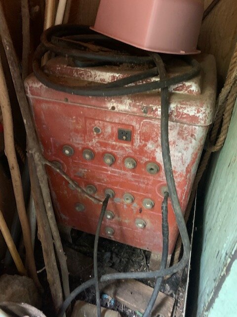 Image for Wades Branch Farm Auction - PERSONAL PROPERTY - Estate Auction LIVE 8/27 @10am