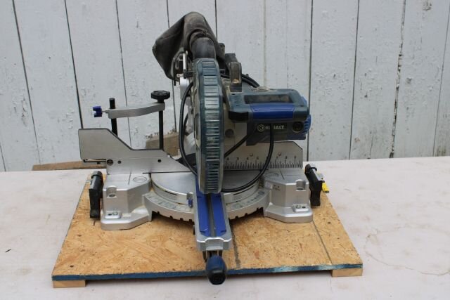 Image for MT. VERNON MOVING SALE