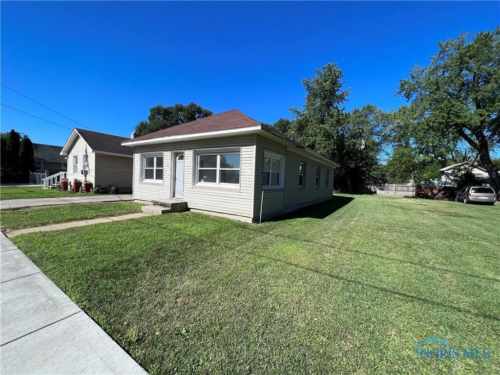 Image for MINIMUM BID AUCTION $39,000! 2039 Autokee St