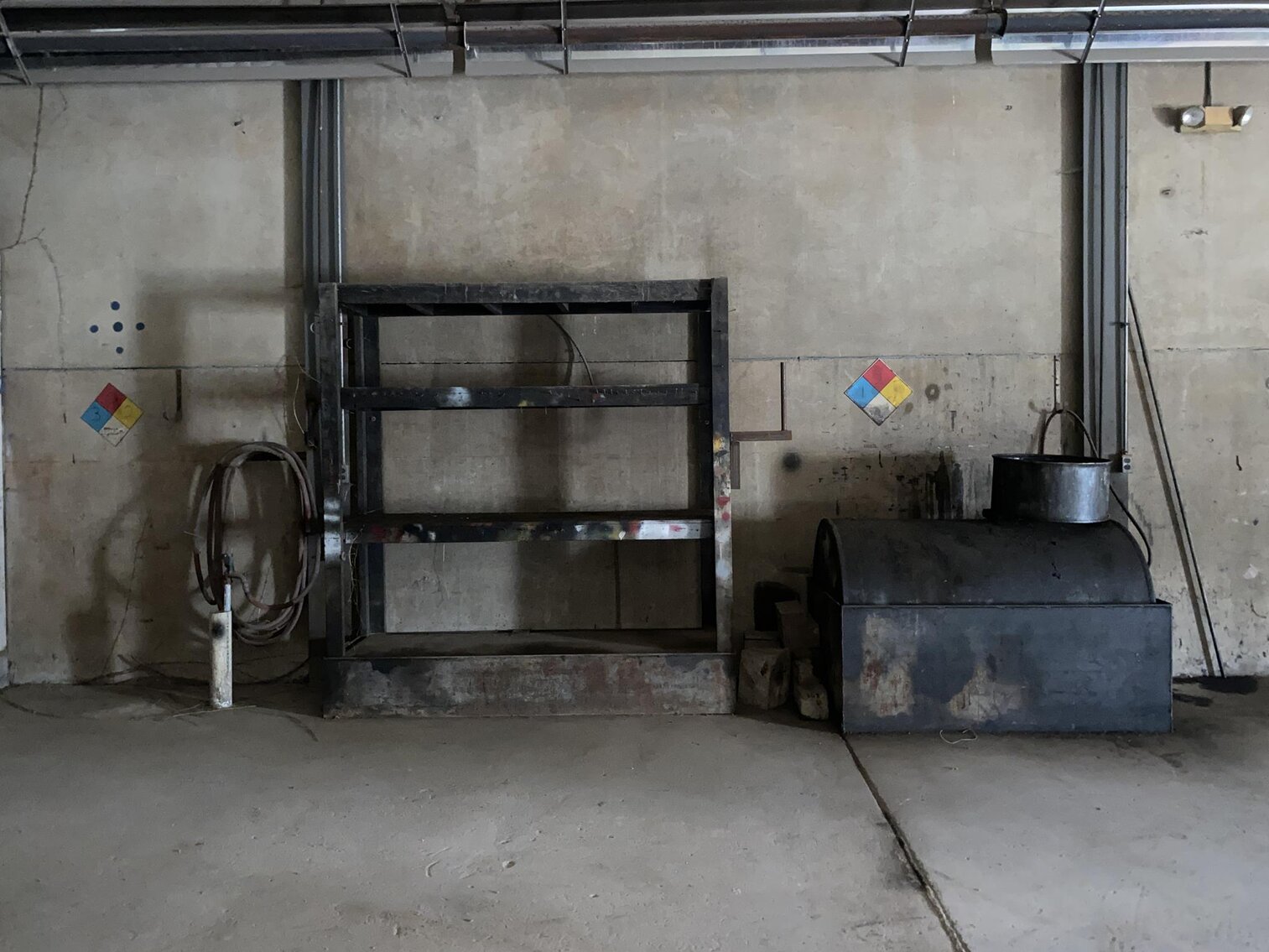 Image for SOLD $297,000 - 9.8 Acre Industrial Complex Selling to the Highest Bidder