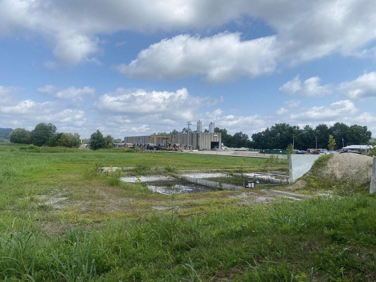 Image for SOLD $297,000 - 9.8 Acre Industrial Complex Selling to the Highest Bidder