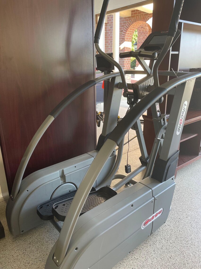 Image for Furniture, collectibles, household-Manitowoc