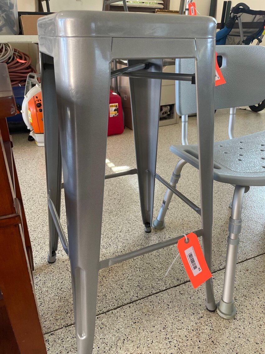 Image for Furniture, collectibles, household-Manitowoc