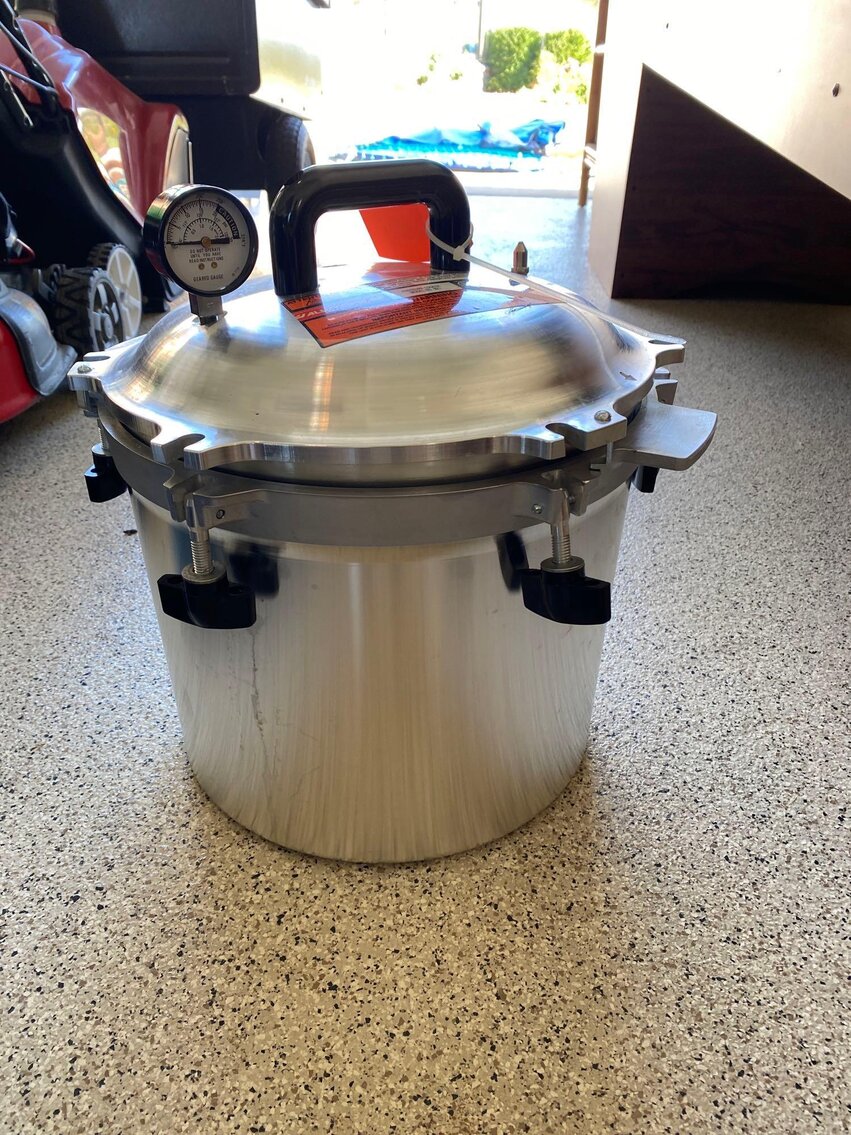 Image for Furniture, collectibles, household-Manitowoc