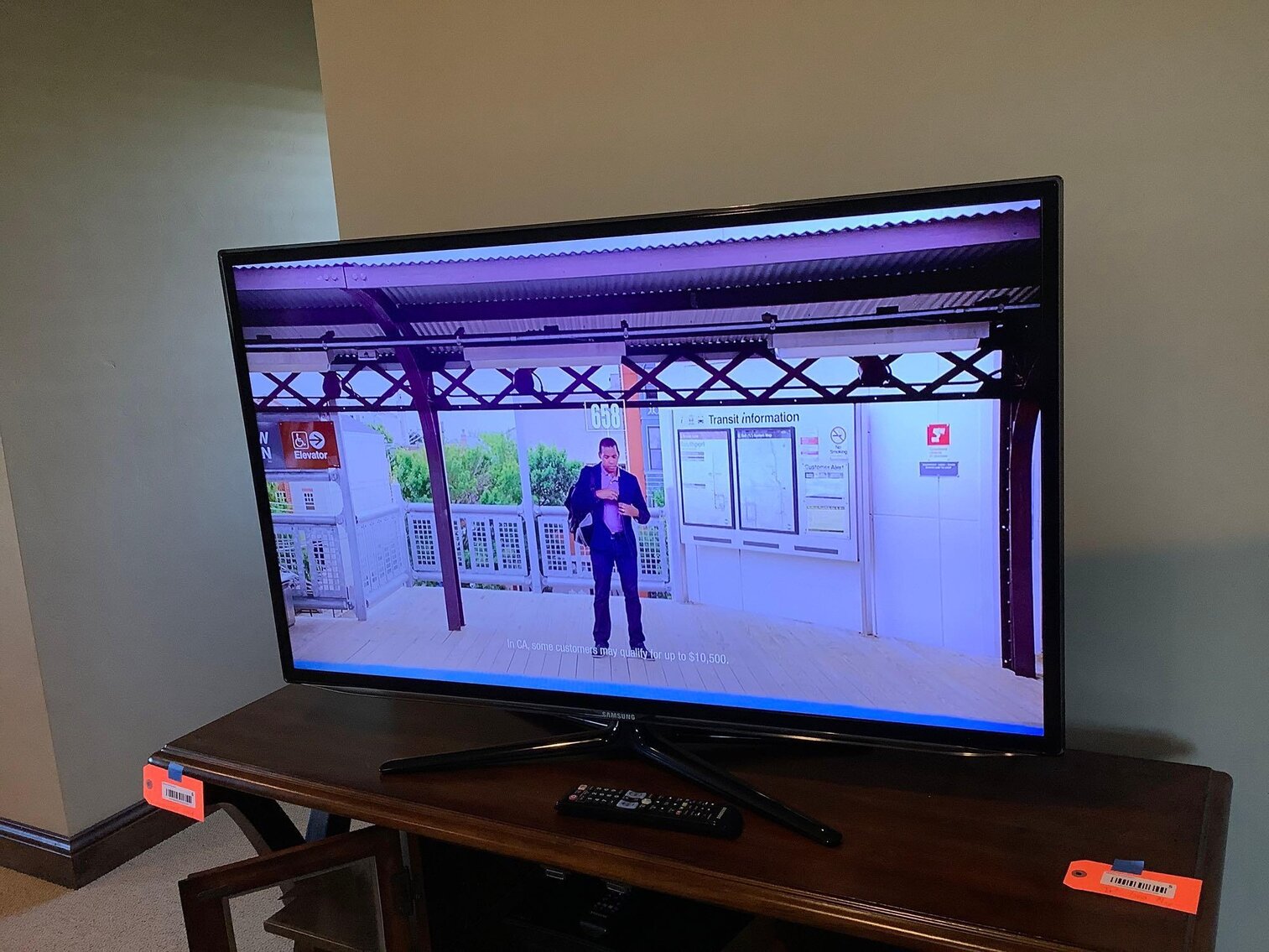 Image for Furniture, collectibles, household-Manitowoc