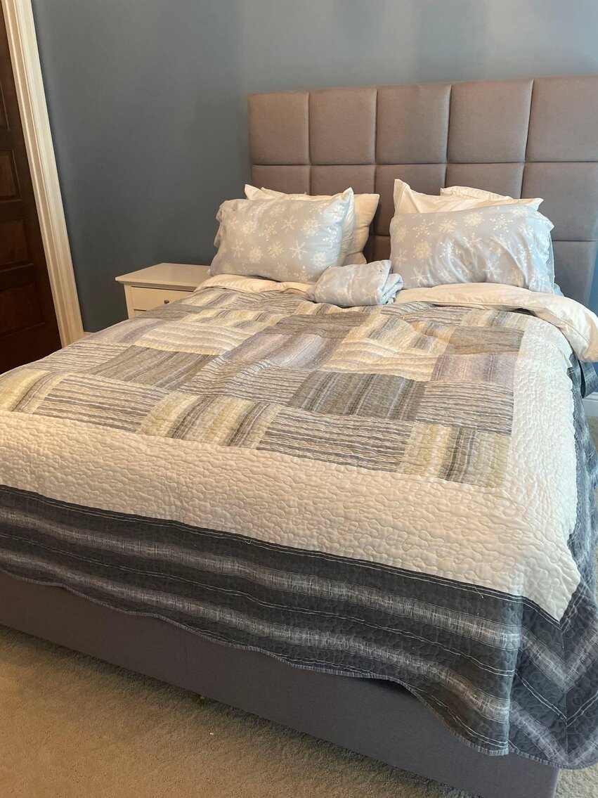 Image for Furniture, collectibles, household-Manitowoc