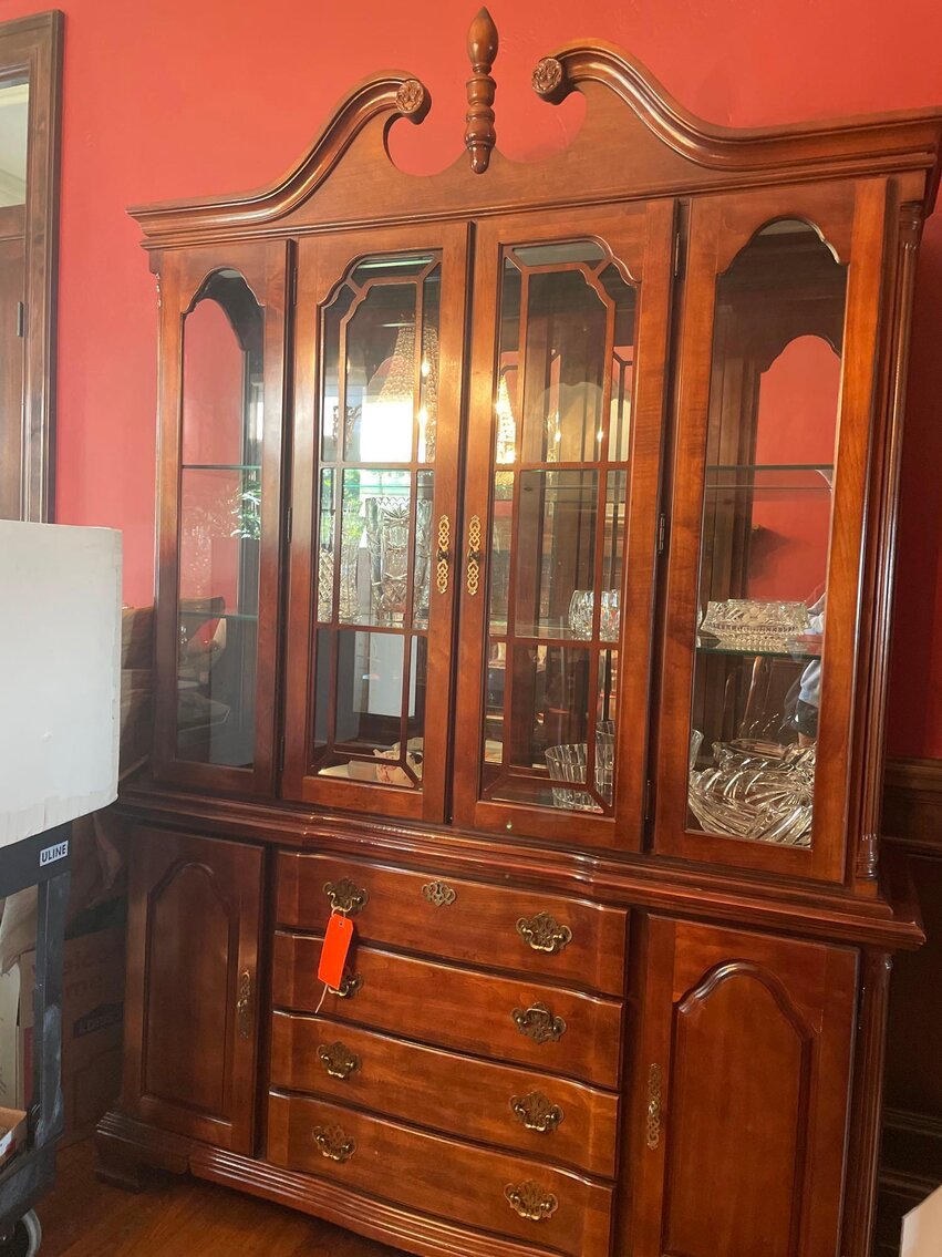 Image for Furniture, collectibles, household-Manitowoc