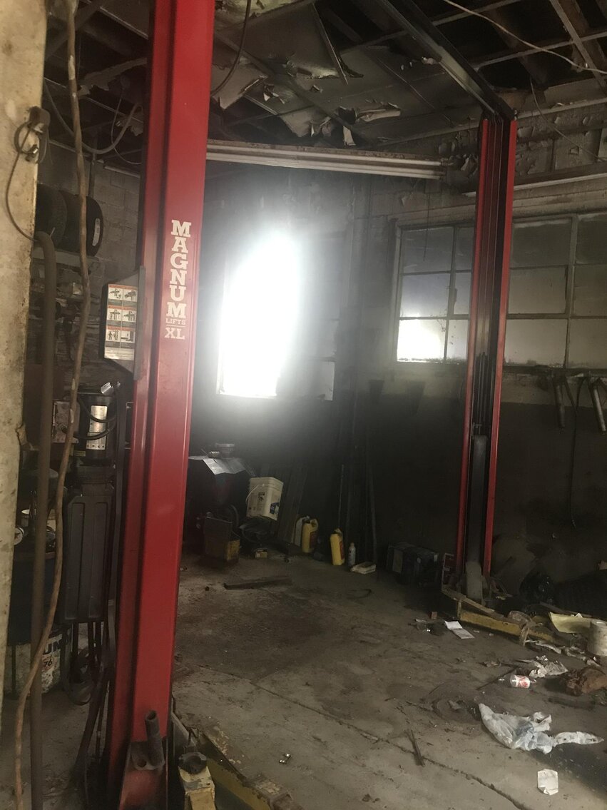 Image for SOLD - 2 Bay Garage with Office Selling to the Highest Bidder