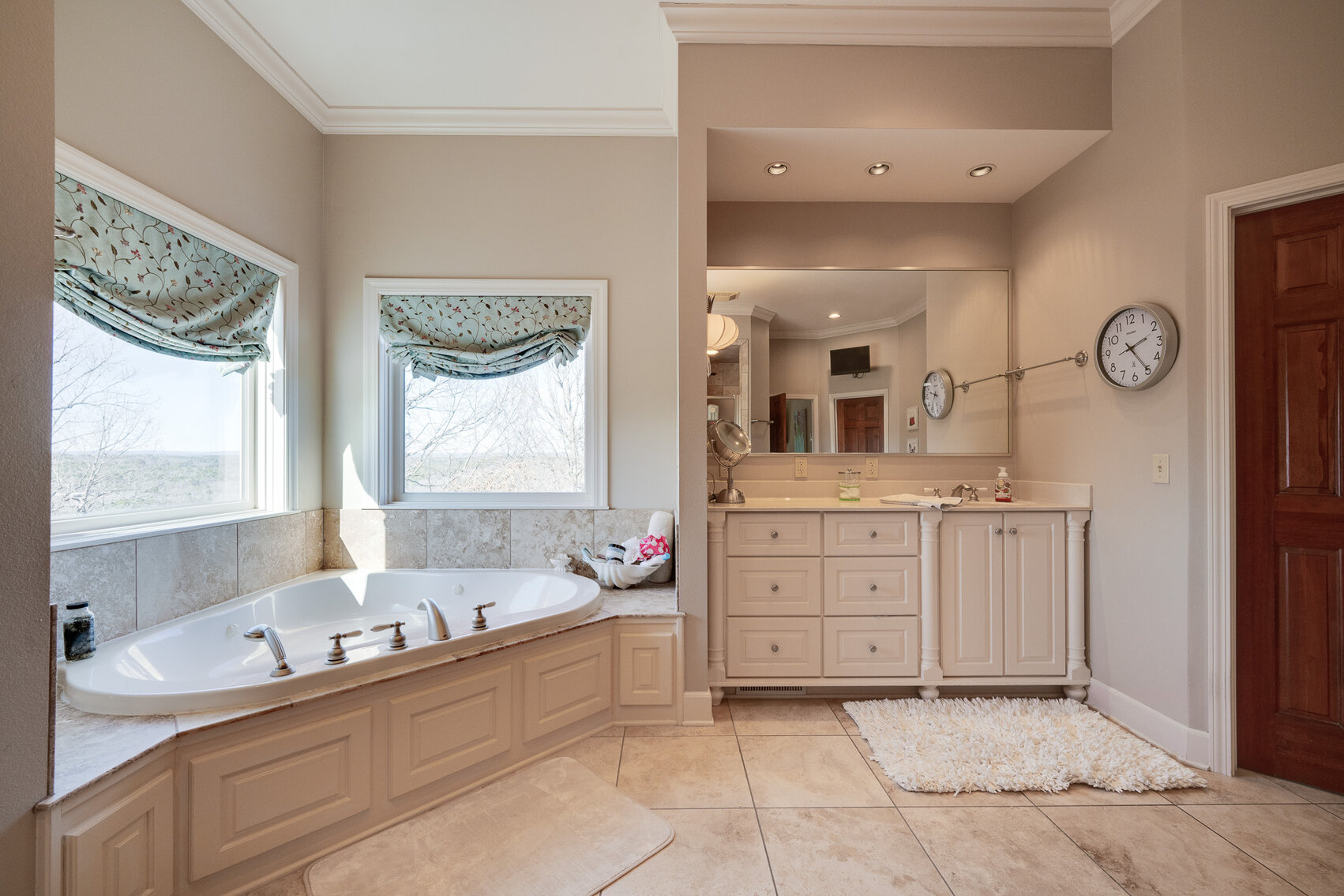 Image for Luxury Home and 120 Acre Farm - Heber Springs, Arkansas