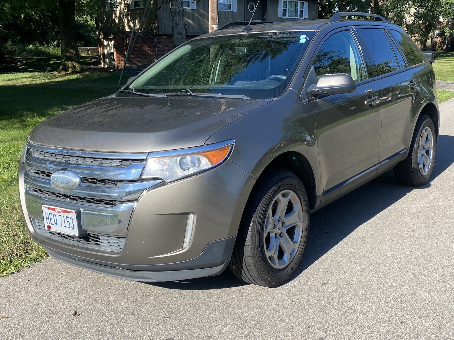 Image for Estate Auction: Vehicles, Tools, Vintage Radio Equip & More!!