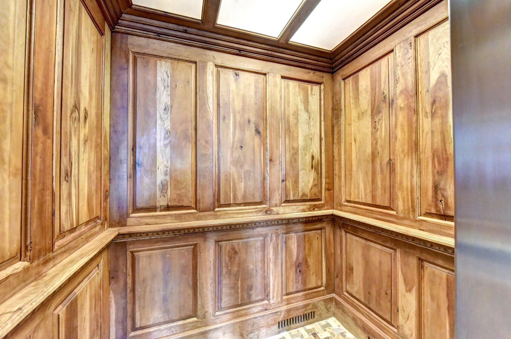 Image for Exquisite Kent Rock Manor: Luxury Estate / Event Venue on 50± Acres, Atlanta Area, Georgia...SOLD