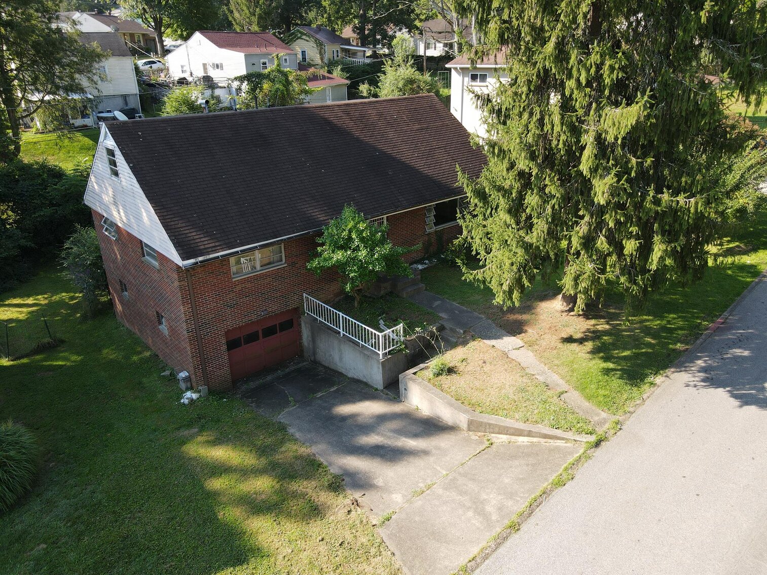 Image for SOLD $85,250 - 4-Bedroom Brick Home