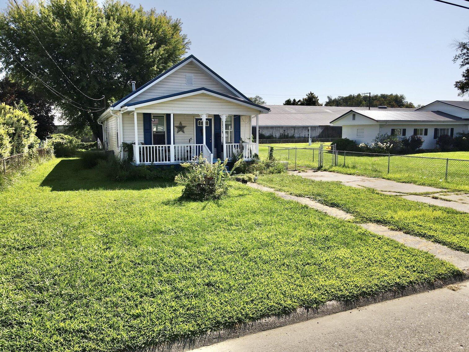 Image for SOLD $49,500 - Ranch Home in Saint Albans on Nice Lot