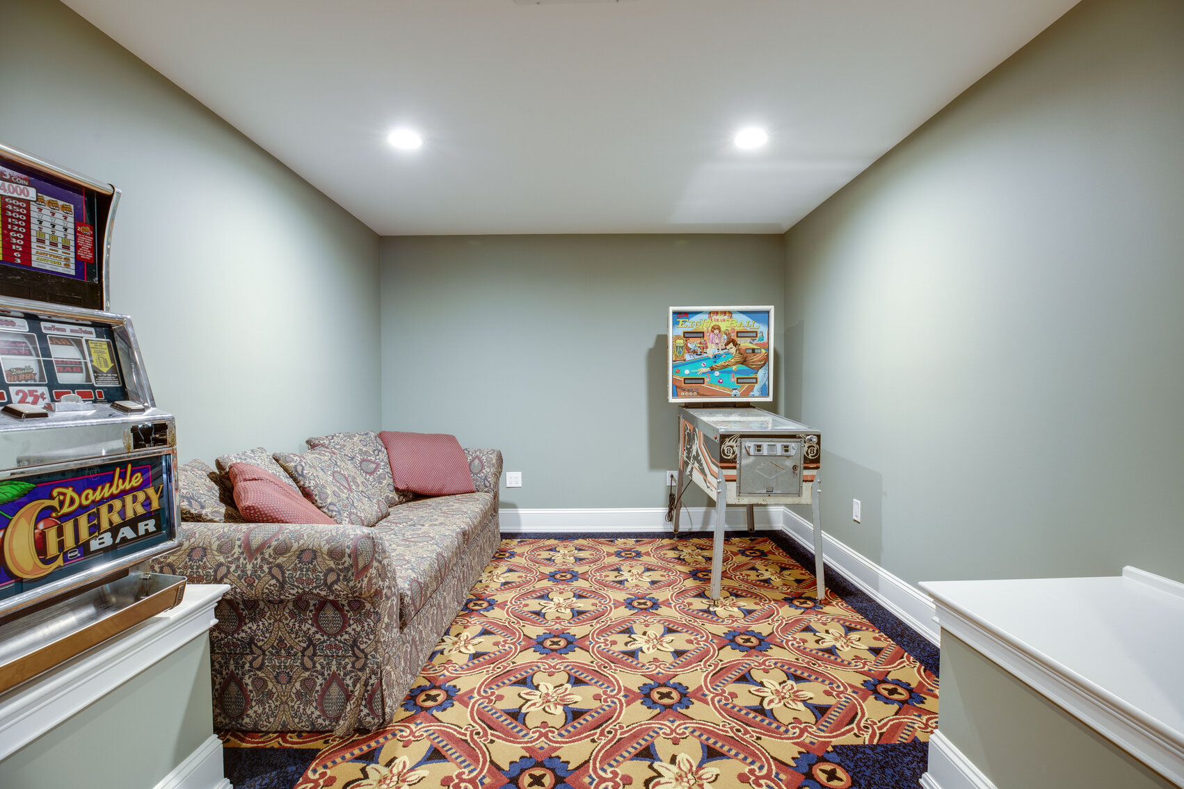 Image for 15,000 SF Luxury Springfield Mansion, Downsizing Online Auction