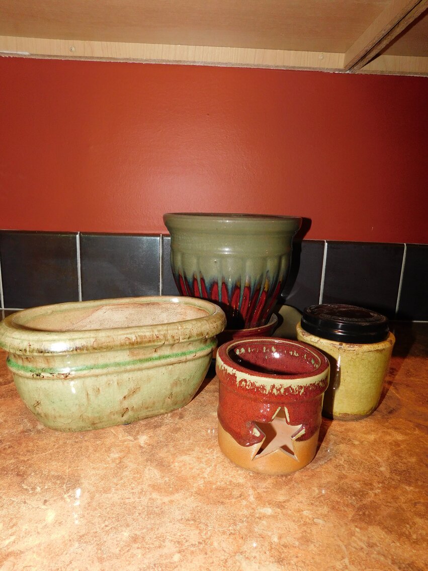 Image for Cowen, WV – Large Outbuilding, Amish Furniture, Tools, Antiques, Decorations, and More!