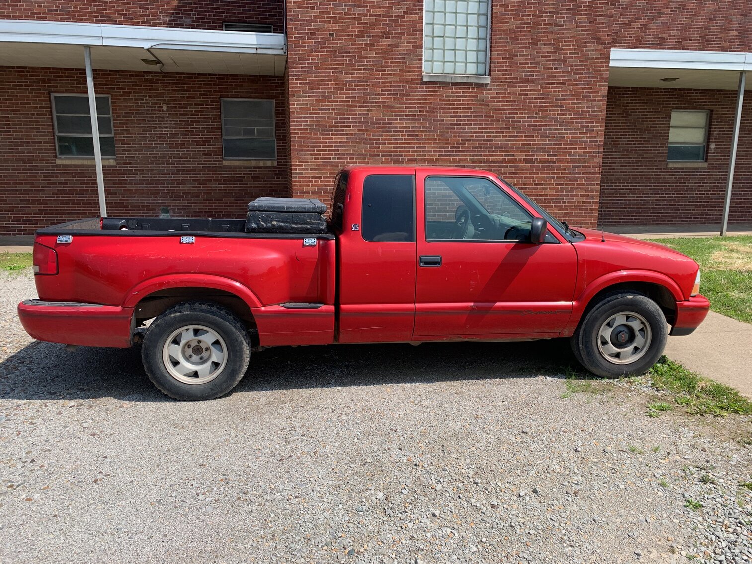 Image for Vienna, WV – Bankruptcy Auction: Vehicles & Trailers