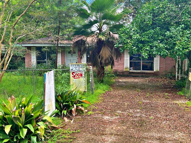Image for SOLD! $78,100 - Denham Springs Fixer Upper