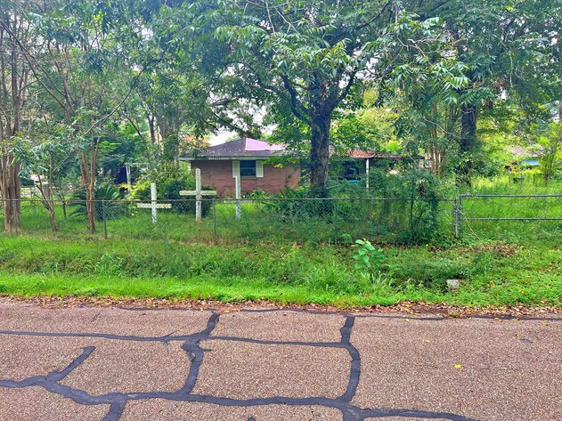 Image for SOLD! $78,100 - Denham Springs Fixer Upper