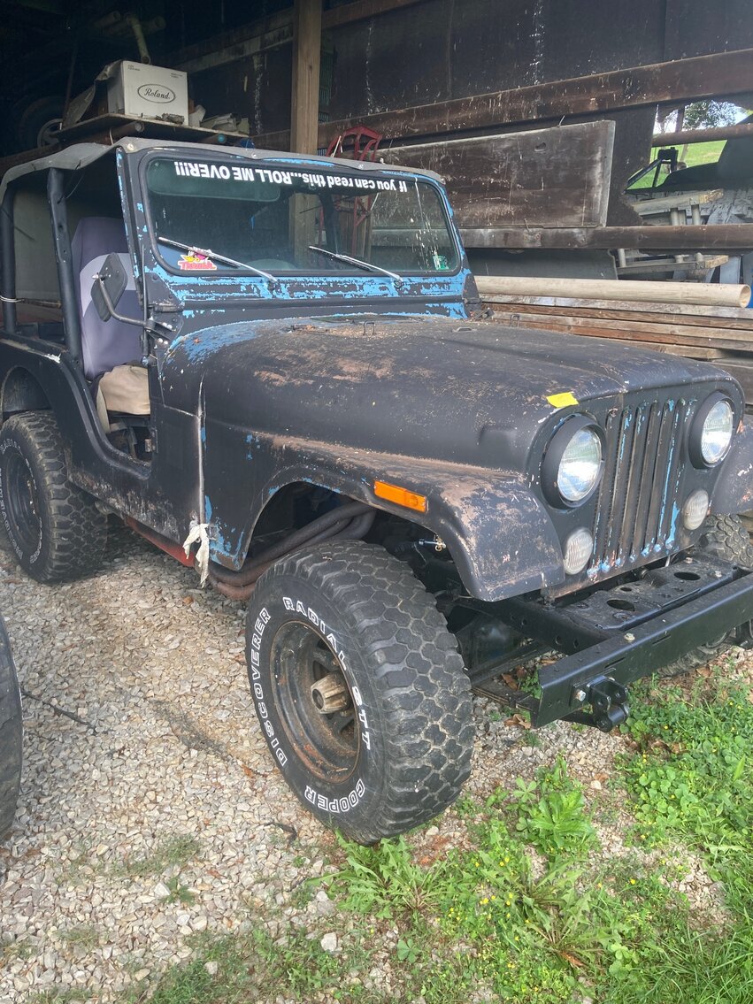Image for Brownsville, PA – ’06 Buick Rendezvous, ’80 CJ5 Jeep, ‘50’s Allis Chalmbers Tractors, Car Collectibles, Antiques, and more!