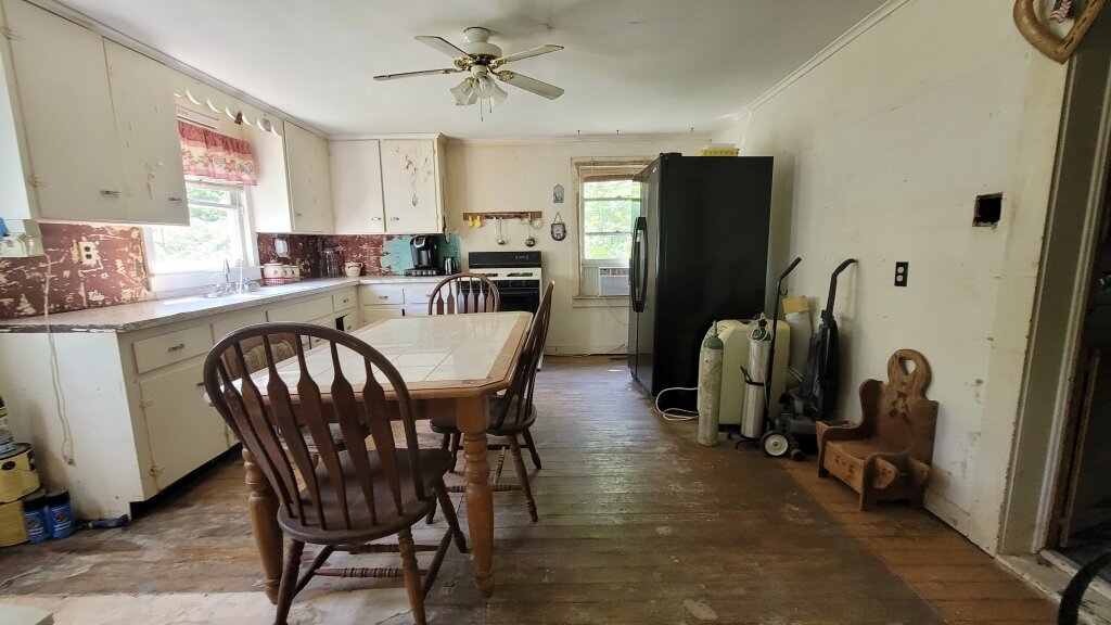 Image for Selling By the Room