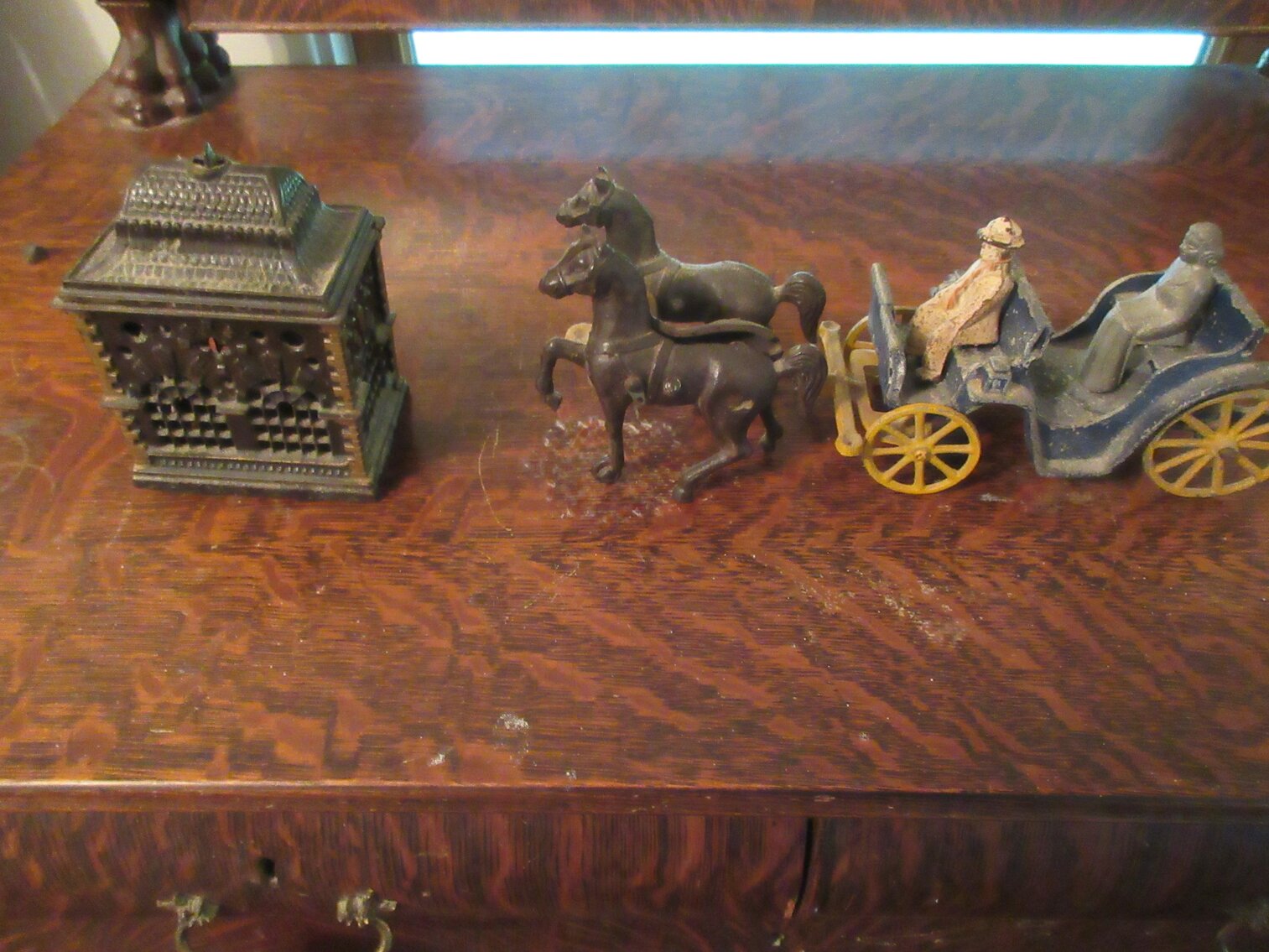 Image for Washington, PA – Estate of Raymond Plants: Quality Furniture, Roseville Pottery, Glassware, Collectibles, and More!