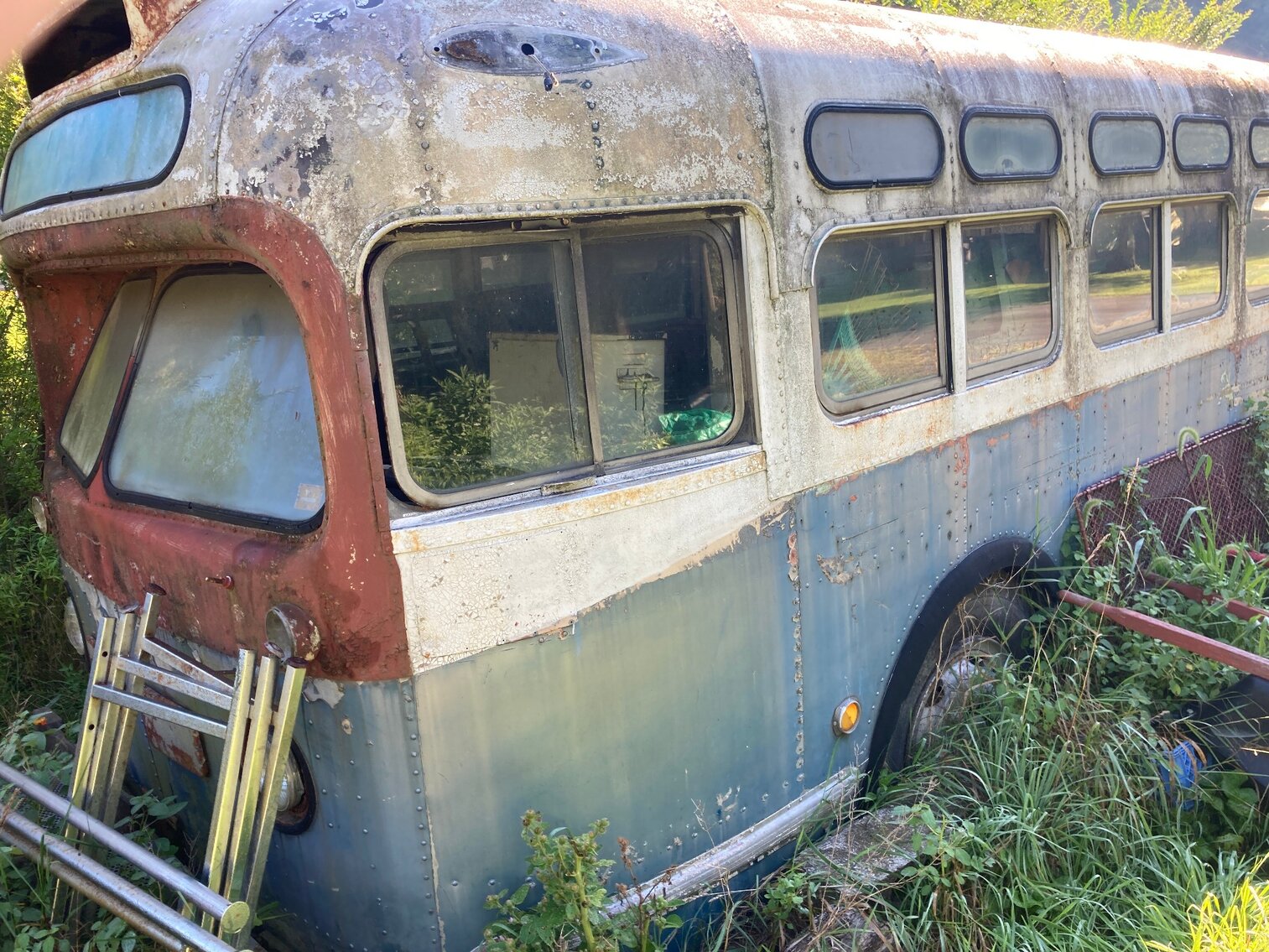 Image for Washington, PA – ’55 GM Bus, HD Memorabilia, Knives, Antiques, Collectibles, and more!