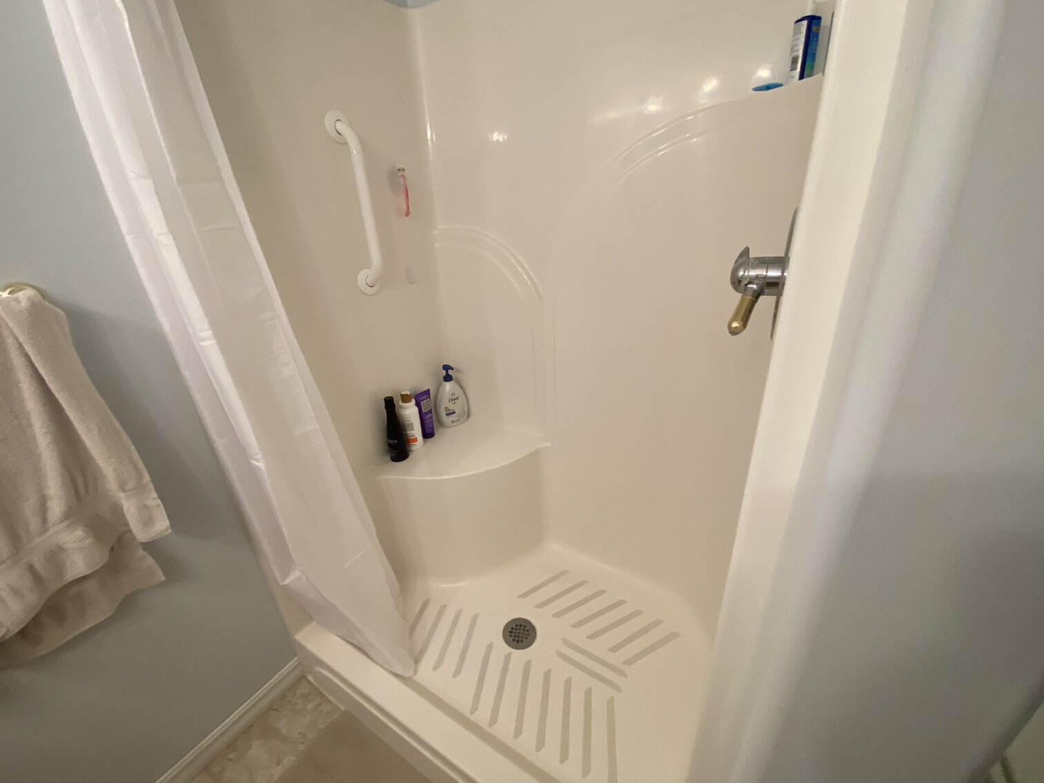 Image for Real Estate | Equipment | Hunting Equipment - Public Auction Monday September 19th