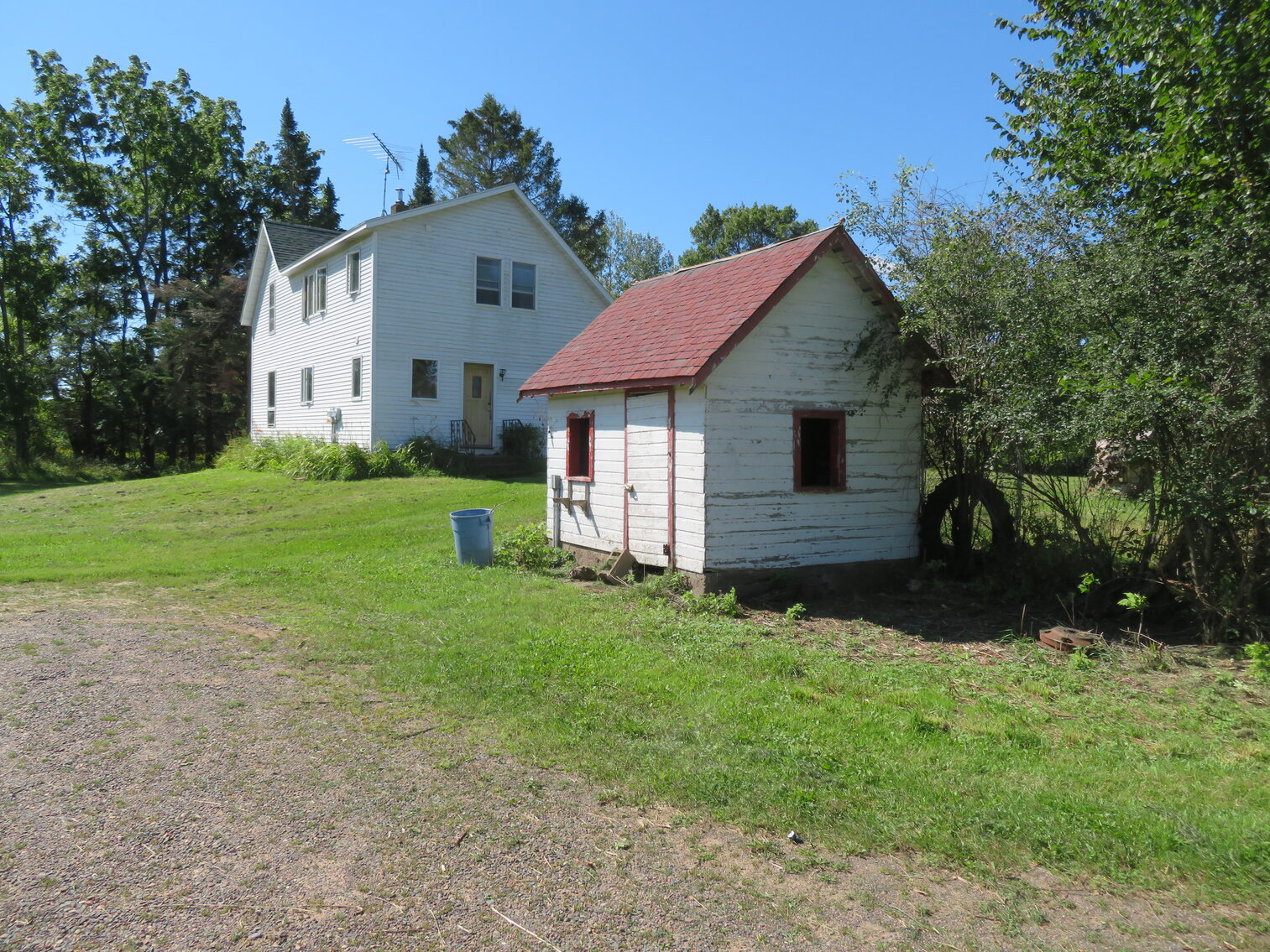 Image for Well-Kept Hobby Farm on 8+ Acres- Live & Online Real Estate Auction