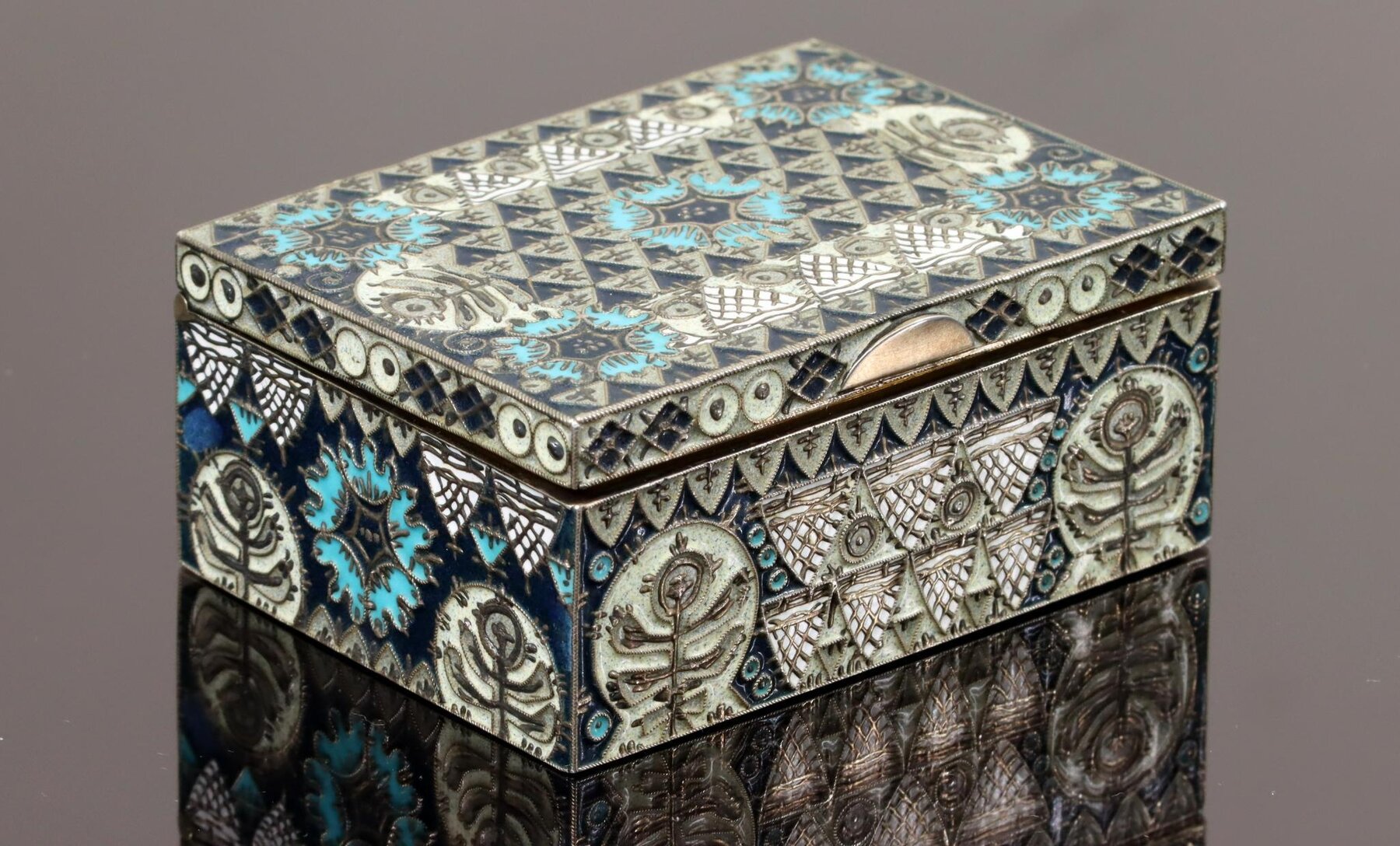 Image for Fine Jewelry and Silver | Fine Art Day 2 | September 28, 2022 at 10:00 AM