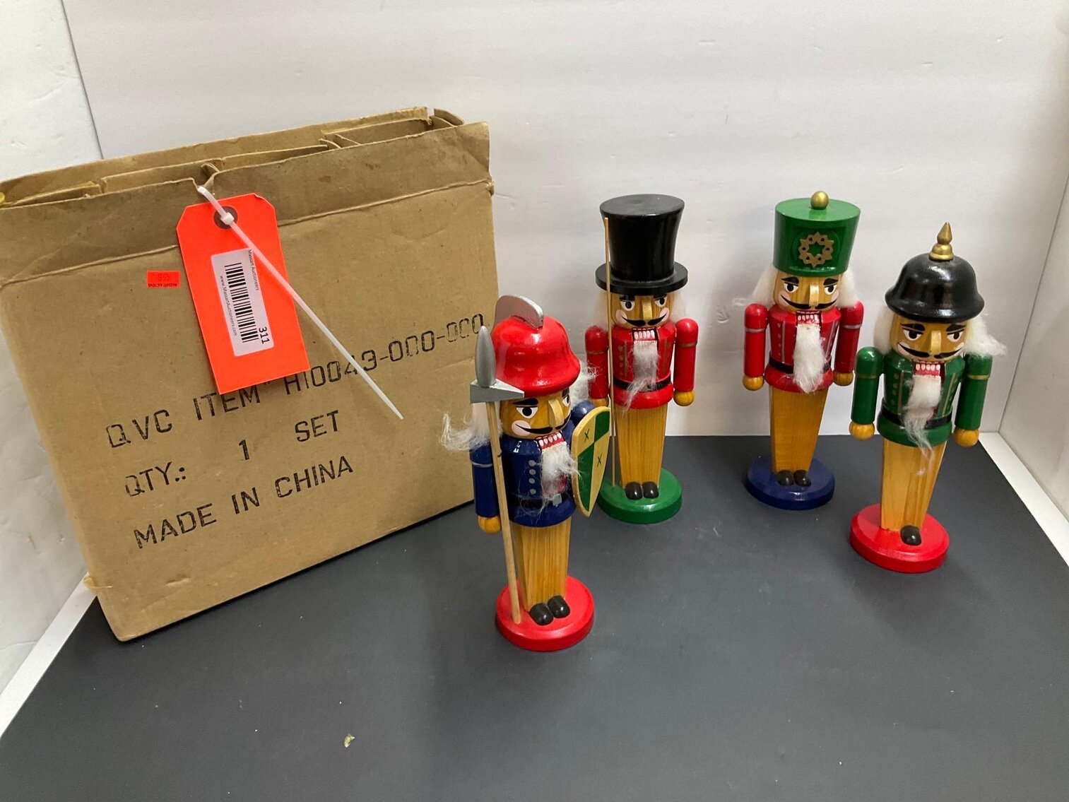 Image for Furniture, collectibles, household-Main front half