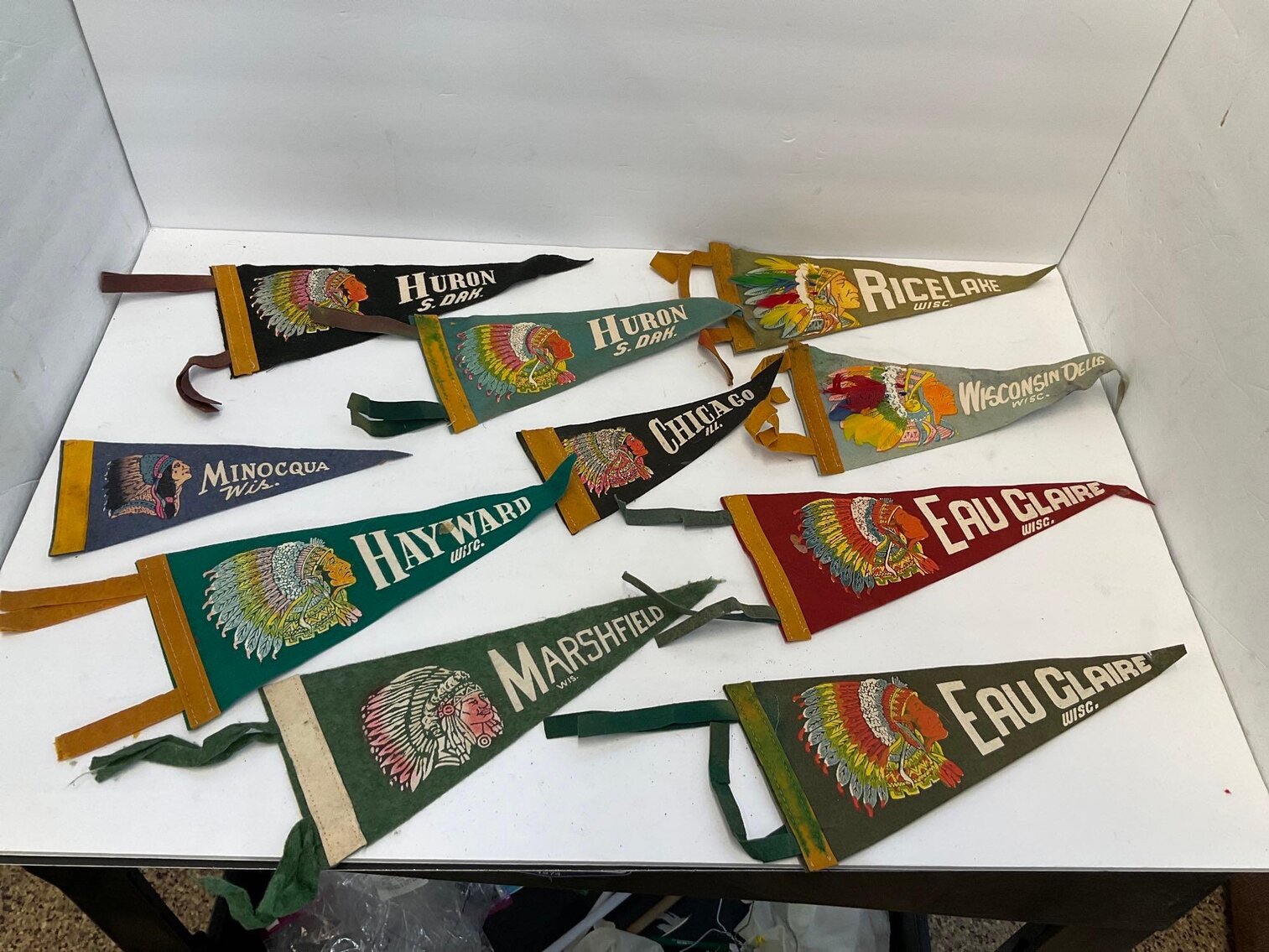 Image for Furniture, collectibles, household-Main front half