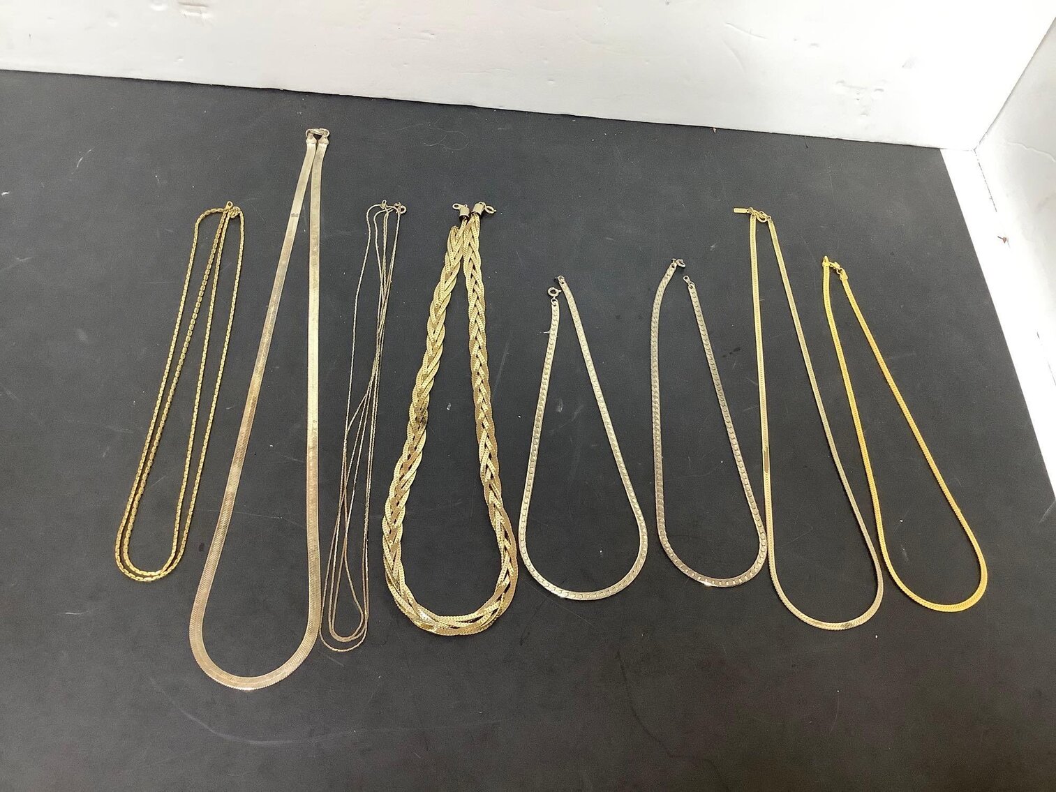 Image for Furniture, collectibles, household-Main front half