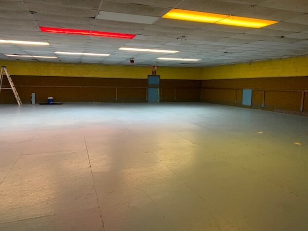 Image for Commercial Building - 7,658 sq ft on 2 acres - Skating Center