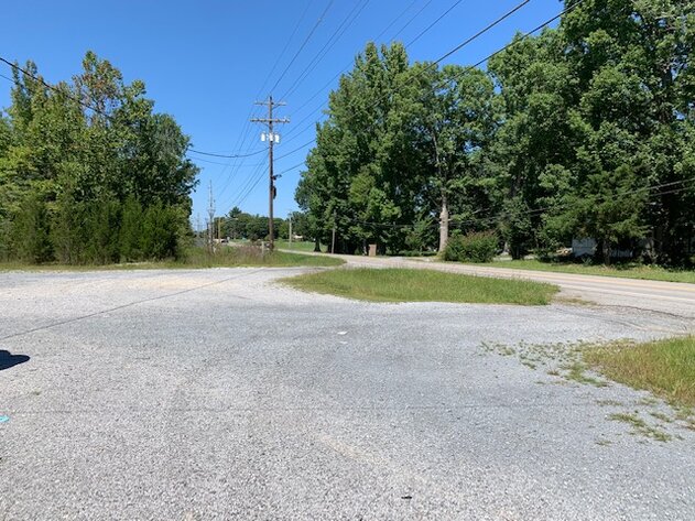 Image for Commercial Building - 7,658 sq ft on 2 acres - Skating Center