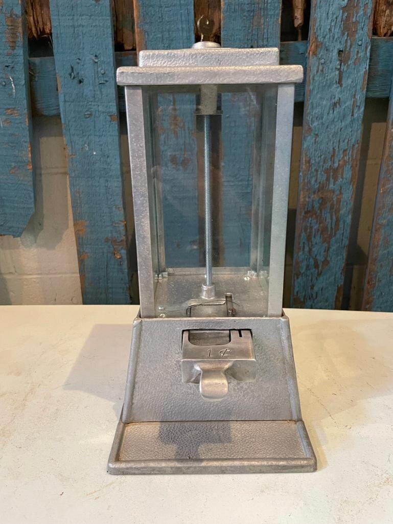 Image for Richling's Vintage Coin-Ops, Antiques & Advertising Online Auction