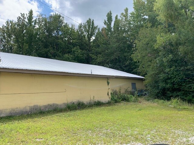 Image for Commercial Building - 7,658 sq ft on 2 acres - Skating Center