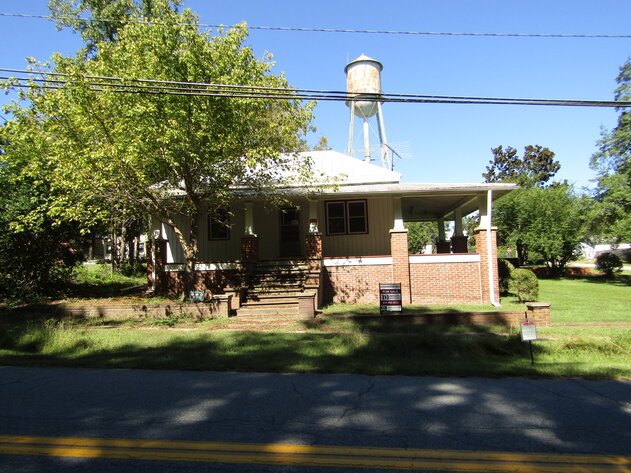 Image for Excellent Investment Opportunity! | Single Family Home | 1,551 ± SF | 3 BR / 2 BA | 347 2nd Ave, Alberta, VA 23824 | Property #42 - Selling in the Consignment Sale on Oct. 12, 2022!